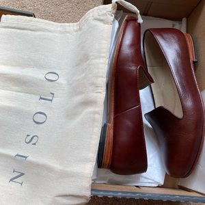 Nisolo Women’s Leather Smoking Slipper in Brandy 8.5